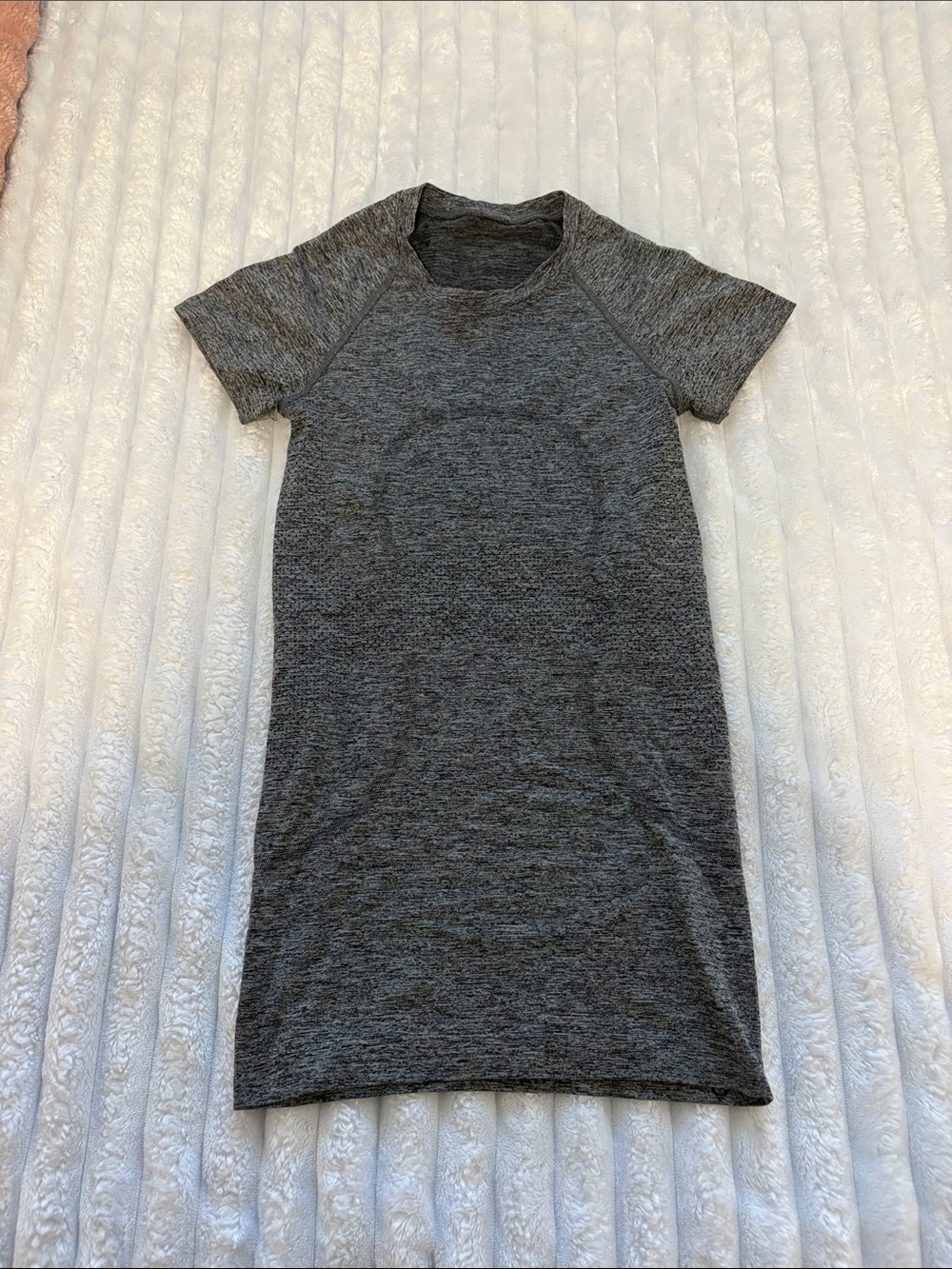 Lululemon Swiftly Tech Short Sleeve Top